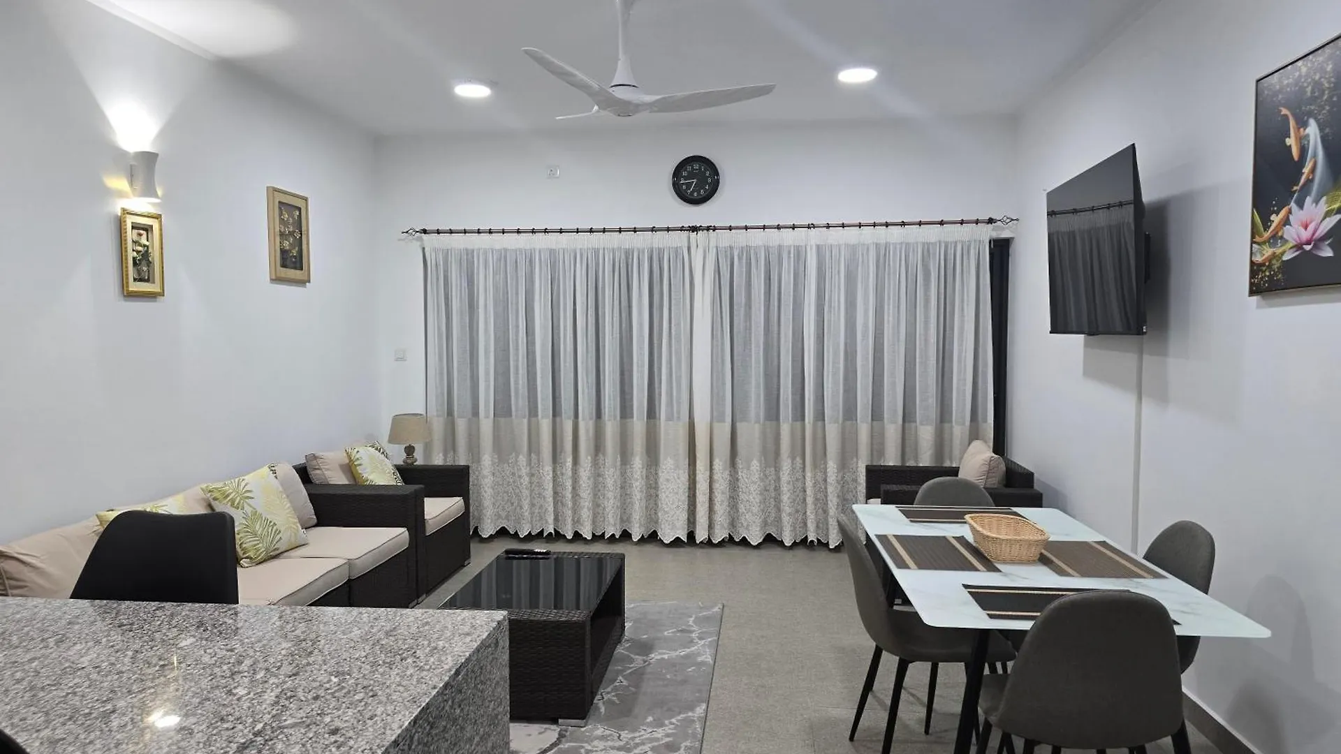 Anse aux Pins Lovers Paradise Self-Catering Apartments 0*, Anse aux Pins סיישל