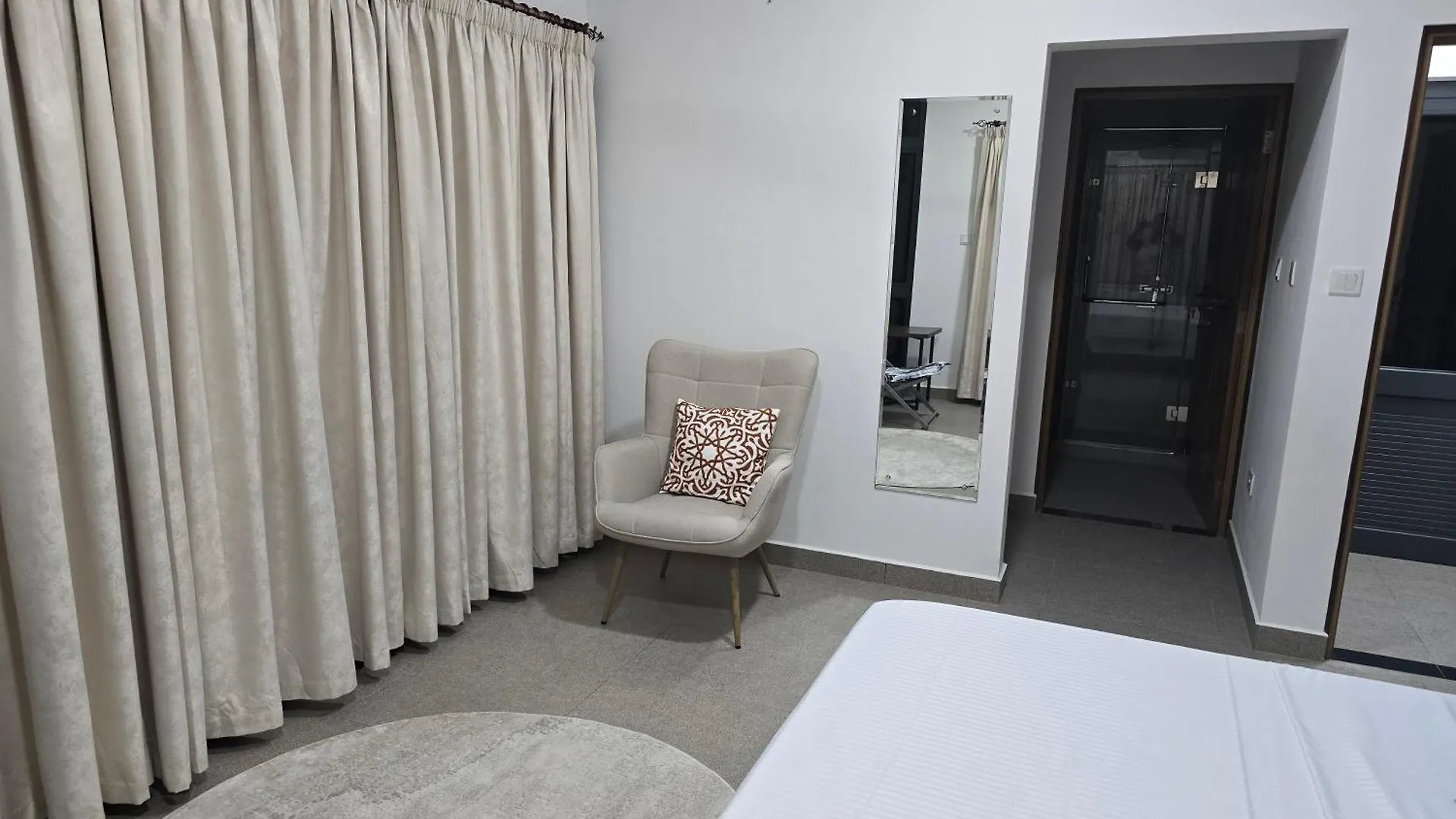 Lovers Paradise Self-Catering Apartments Anse aux Pins