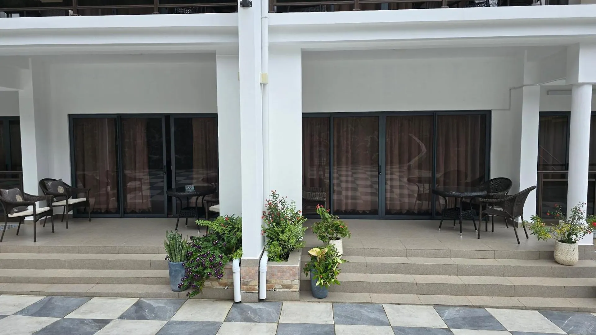 Lovers Paradise Self-Catering Apartments Anse aux Pins Seychelles